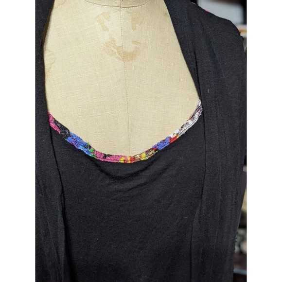 Layered Look Black Cardigan Floral Back Panel Attached Tank 3/4 Sleeve Size XL - Picture 3 of 6